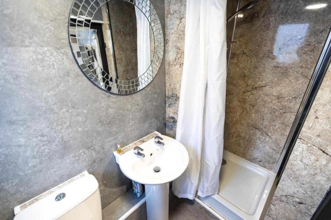 Westgate Guest House Warwick  Bagian luar foto